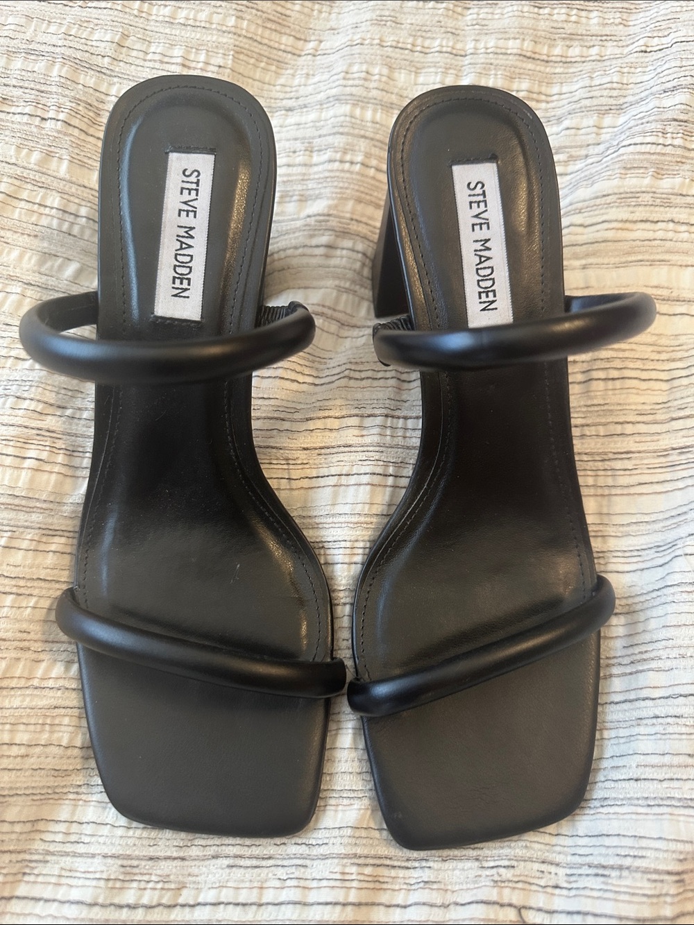 Steve Madden Black Double-Strap Square-Toe Heeled Sandals NWOT